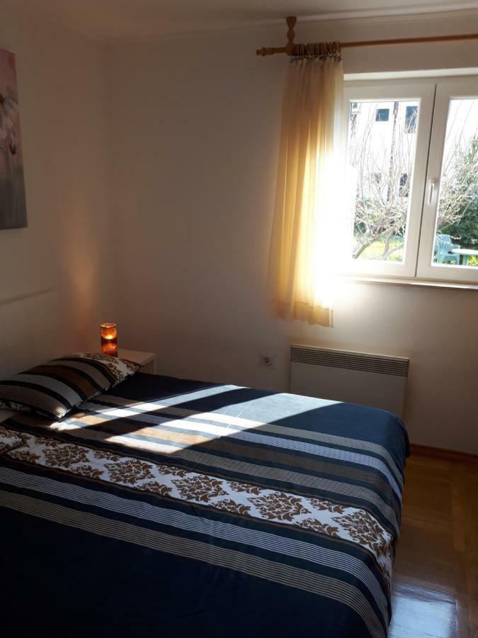 Villa Iris Σίμπενικ Εξωτερικό φωτογραφία